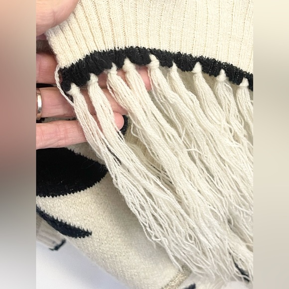 GORGEOUS TRIBAL PRINT OPEN FRONT FRINGED SWEATER! - Picture 12 of 17